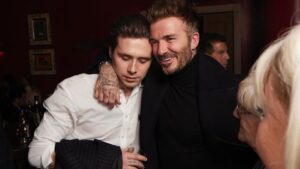 Brooklyn Beckham kiếm triệu đô, mâu thuẫn gia đình căng thẳng dù chỉ cách 5 phút lái xe